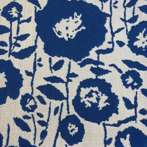 Sunbrella Fabric Upholstery Sample 26"x26" Royal Blue Abstract W/Leaves - Picture 7 of 7
